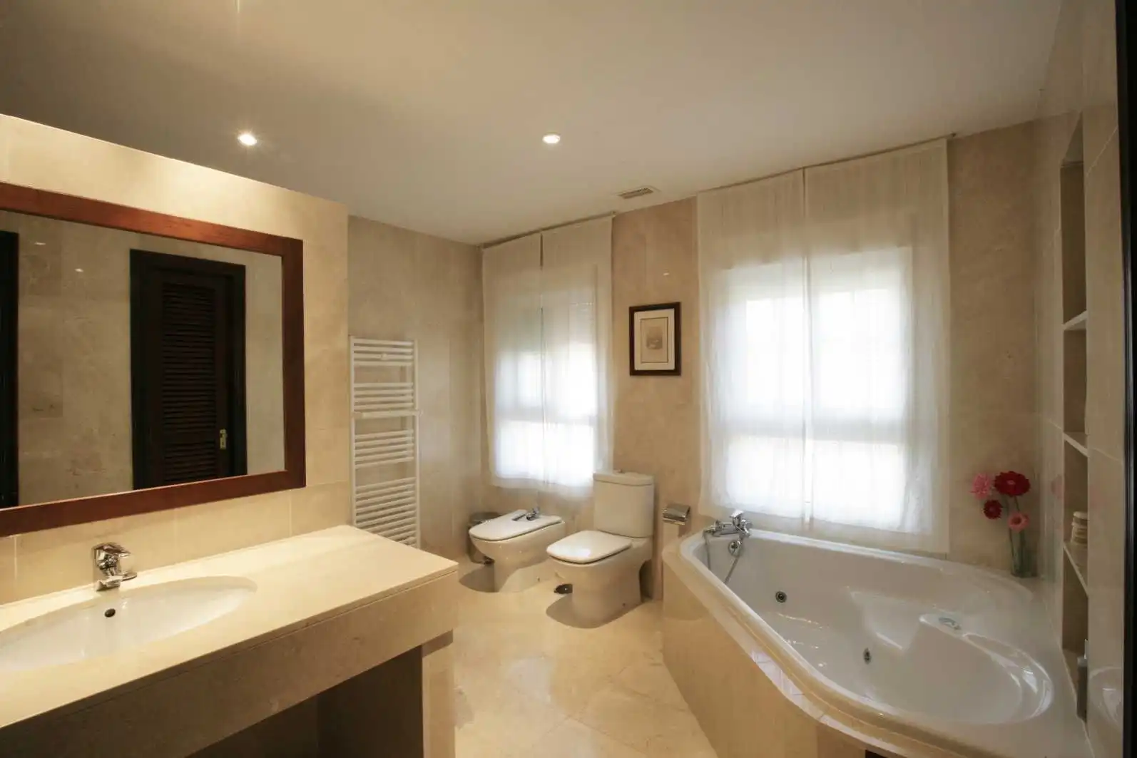 Casa con piscina en venta en Urbanizaciones, imagen 10