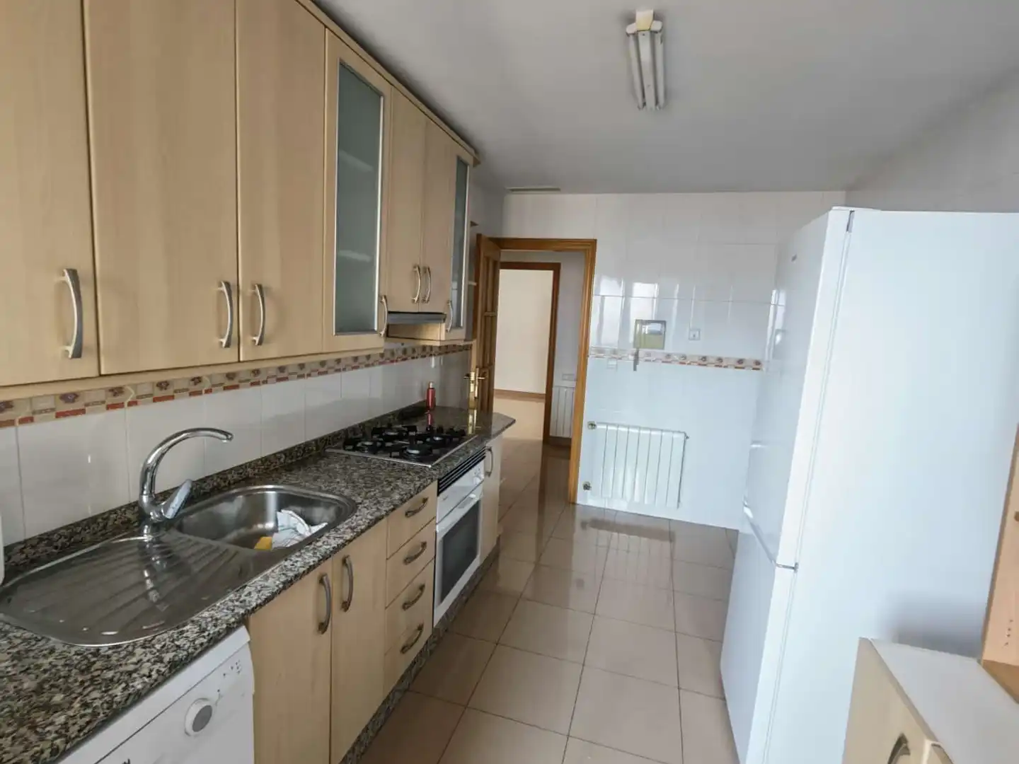 Kitchen of Flat for rent in Murcia  with Air Conditioner, Heating and Washing machine