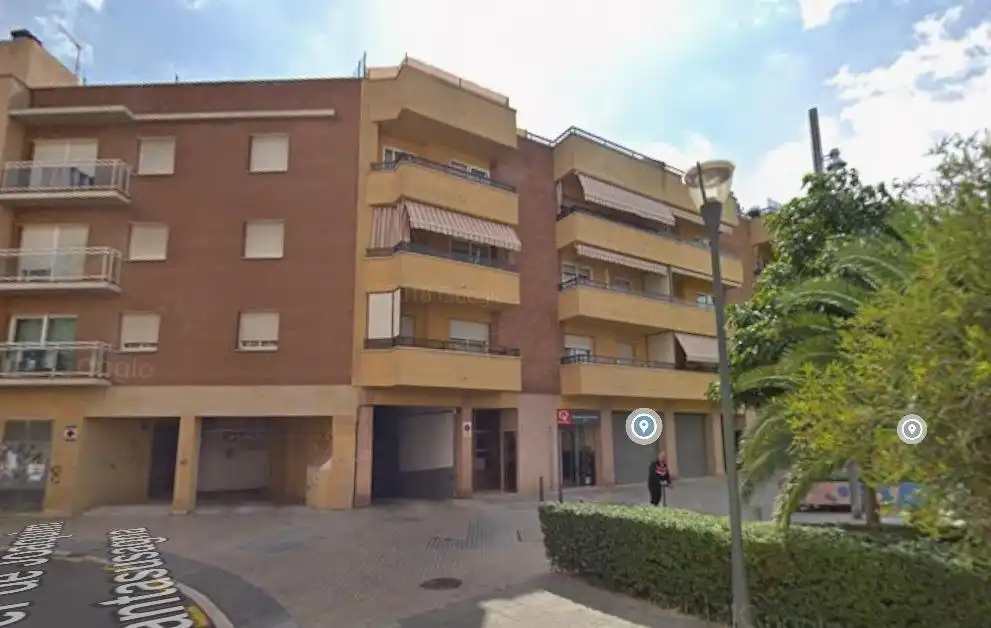 Vista exterior de Garaje de alquiler en Reus