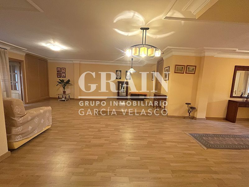 Apartament en venda en  Albacete Capital amb Aire condicionat, Calefacció i Terrassa