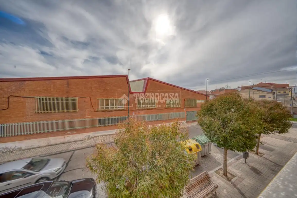 Vista exterior de Pis en venda en Valladolid amb Calefacció i Terrassa