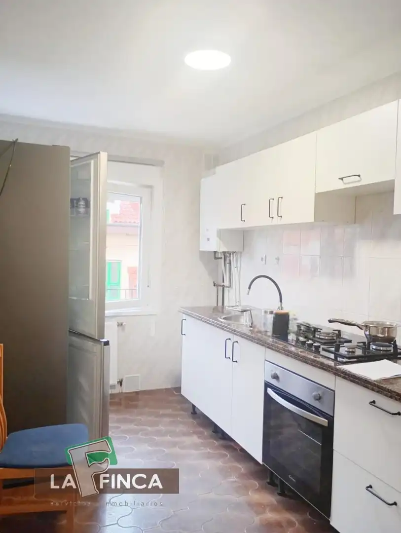 Küche von Wohnung zum Verkauf in Llanera mit Heizung