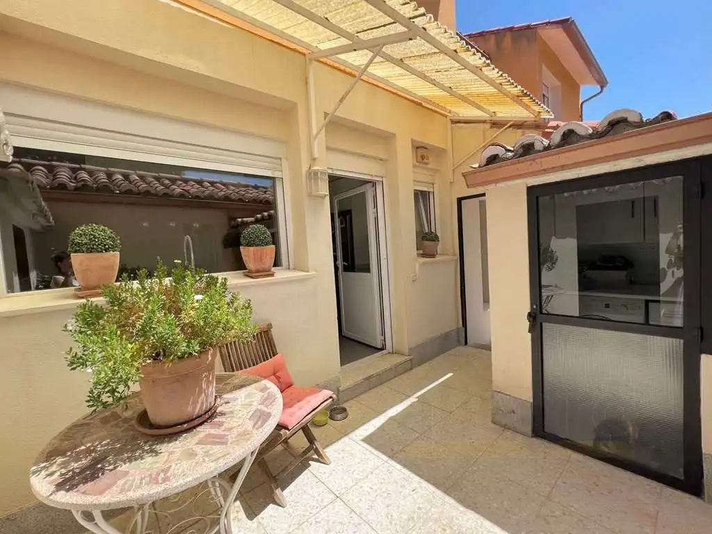 Terrassa de Casa o xalet en venda en Galapagar amb Aire condicionat, Jardí privat i Piscina