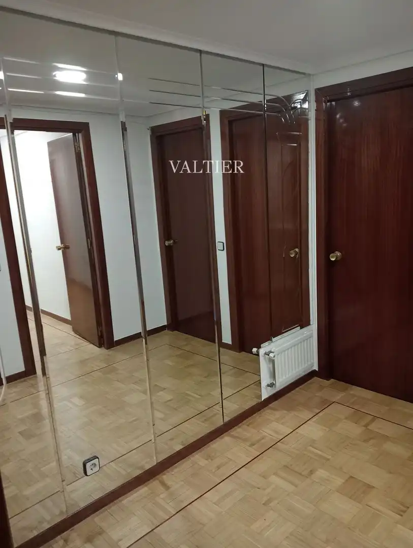 Habitación de Piso de alquiler en Madrid con Aire acondicionado, Terraza y Amueblado