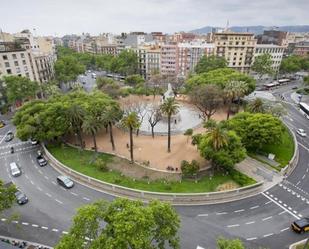 Exterior view of Building for sale in  Barcelona Capital
