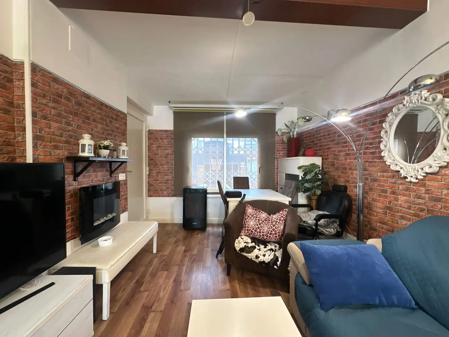 Sala de estar de Casa adosada en venta en Esparreguera