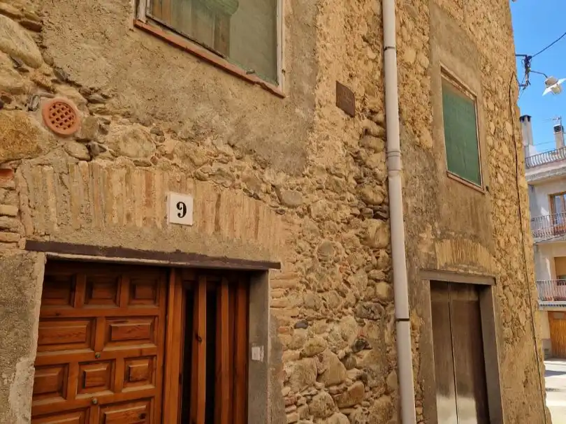 Country house for sale in plaza garriguella 7, imagen 4