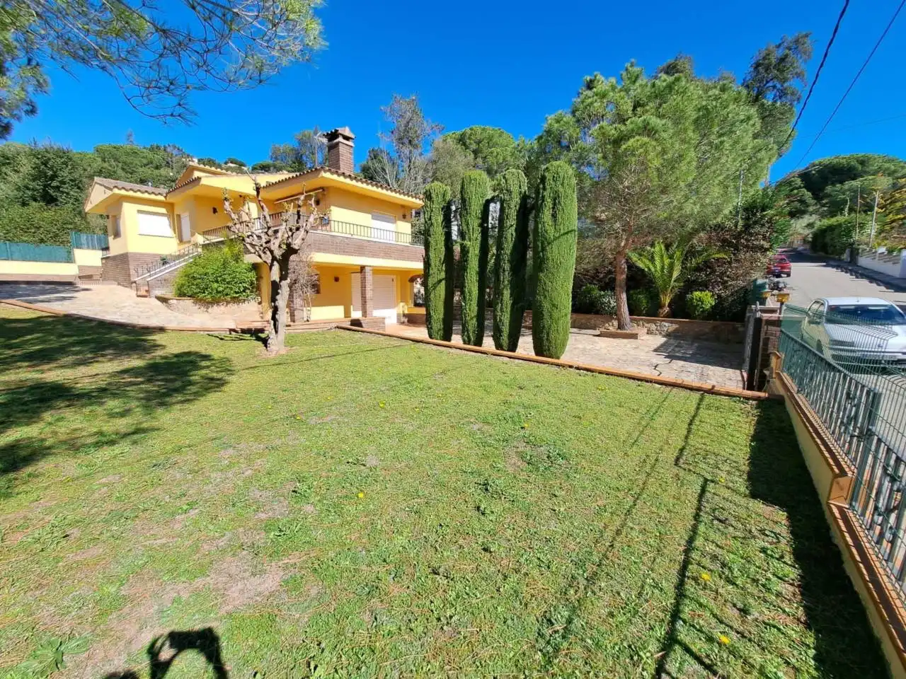 Casa con piscina in vendita a Urbanizacion Clarence Garden, imagen 3