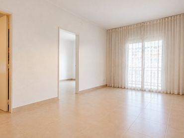 Piso con balcón en venta en Avinguda de les Corts Catalanes