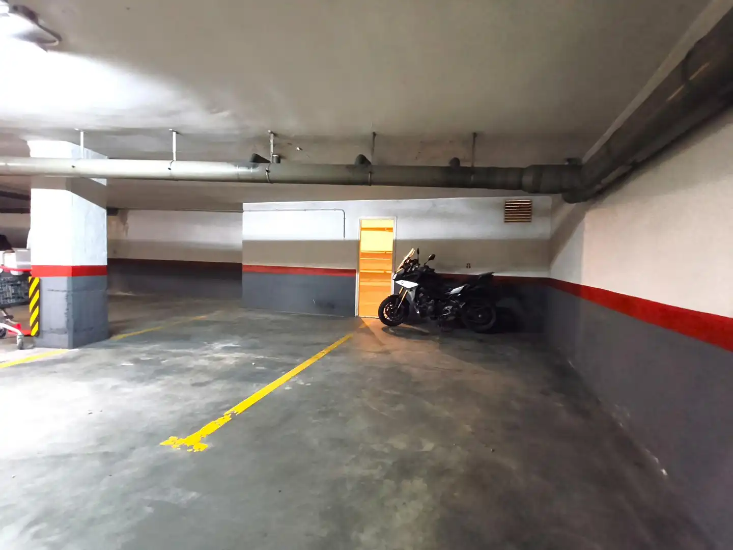 Parking de Piso en venta en Reus con Calefacción, Terraza y Trastero