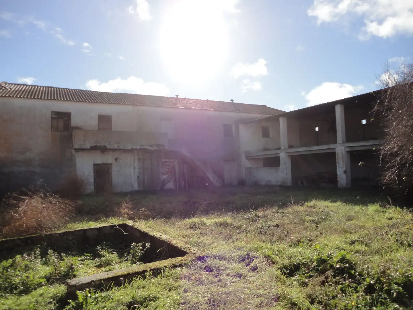 Vista exterior de Finca rústica en venda en Alcazarén amb Traster