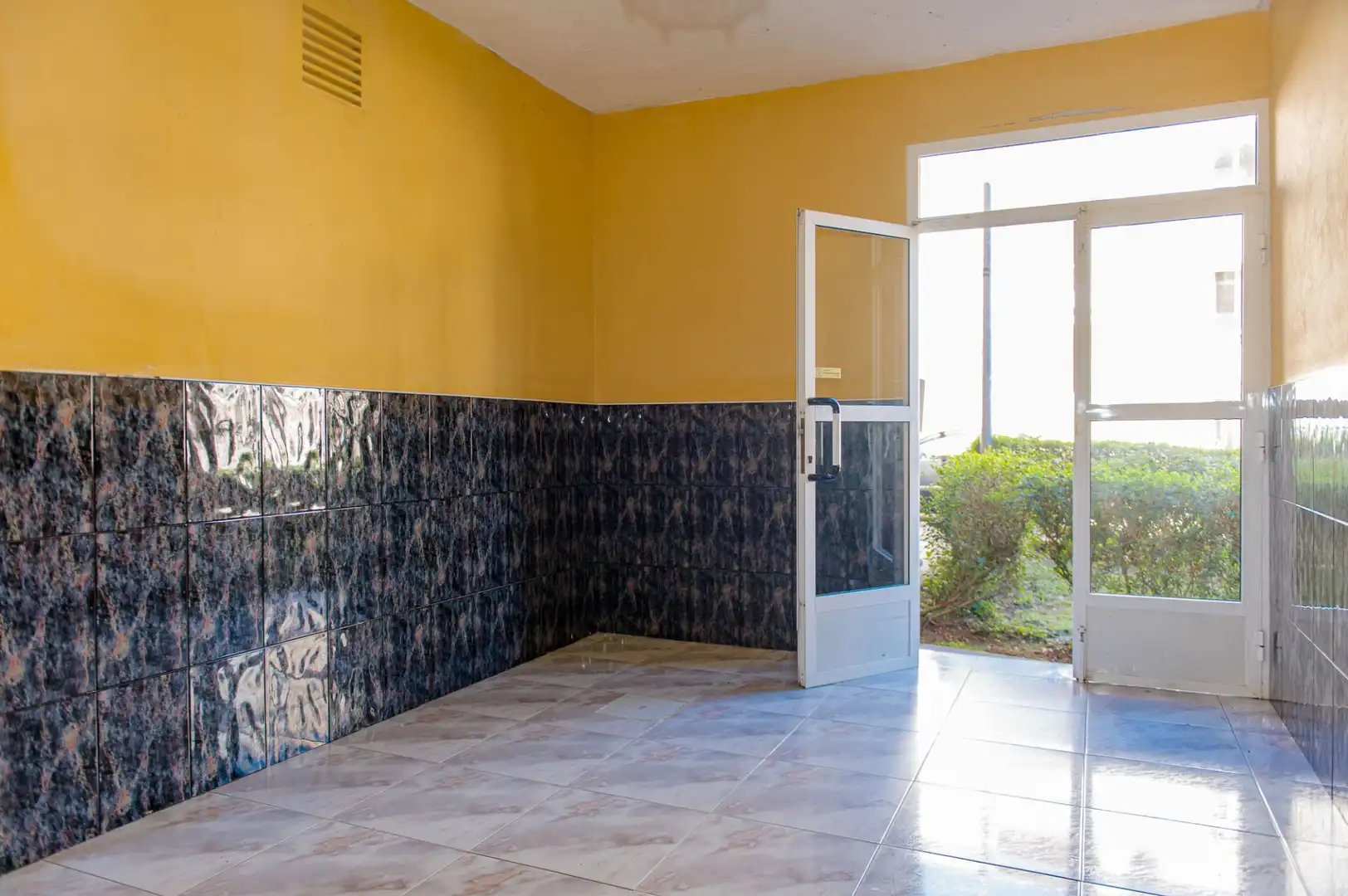 Flat for sale in Vega de Espinareda  with Heating and Storage room