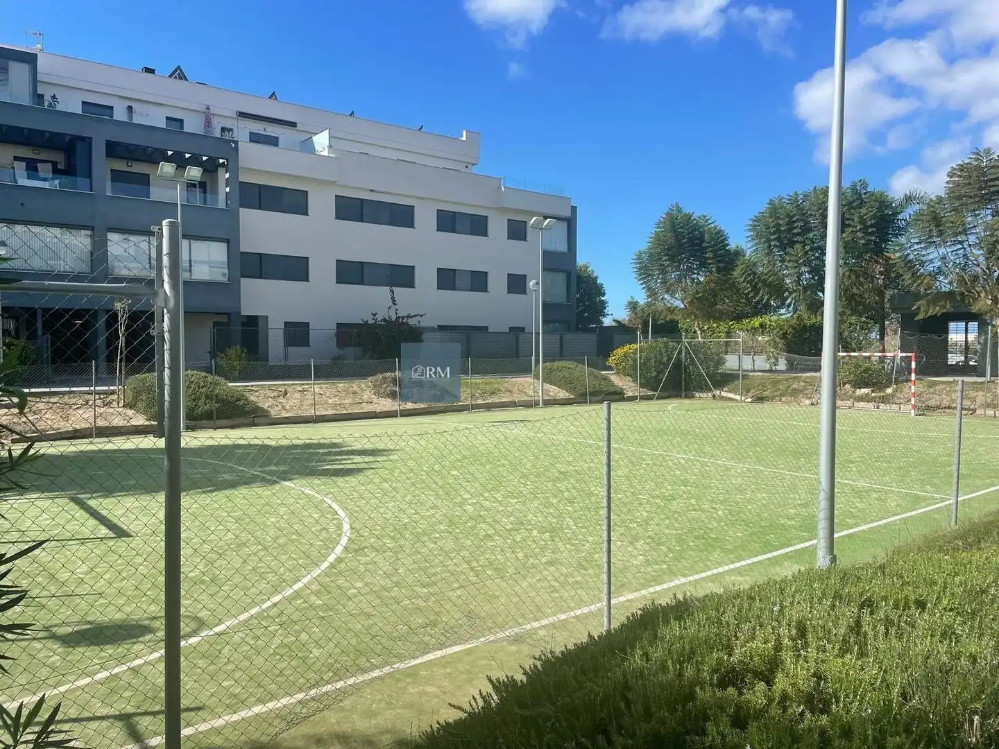 Piso de alquiler en Avenida de la Libertad, El Pino - Bajo de Guía