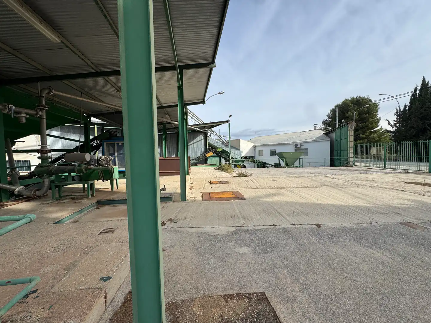 Vista exterior de Nave industrial en venta en Cehegín con Calefacción y Alarma