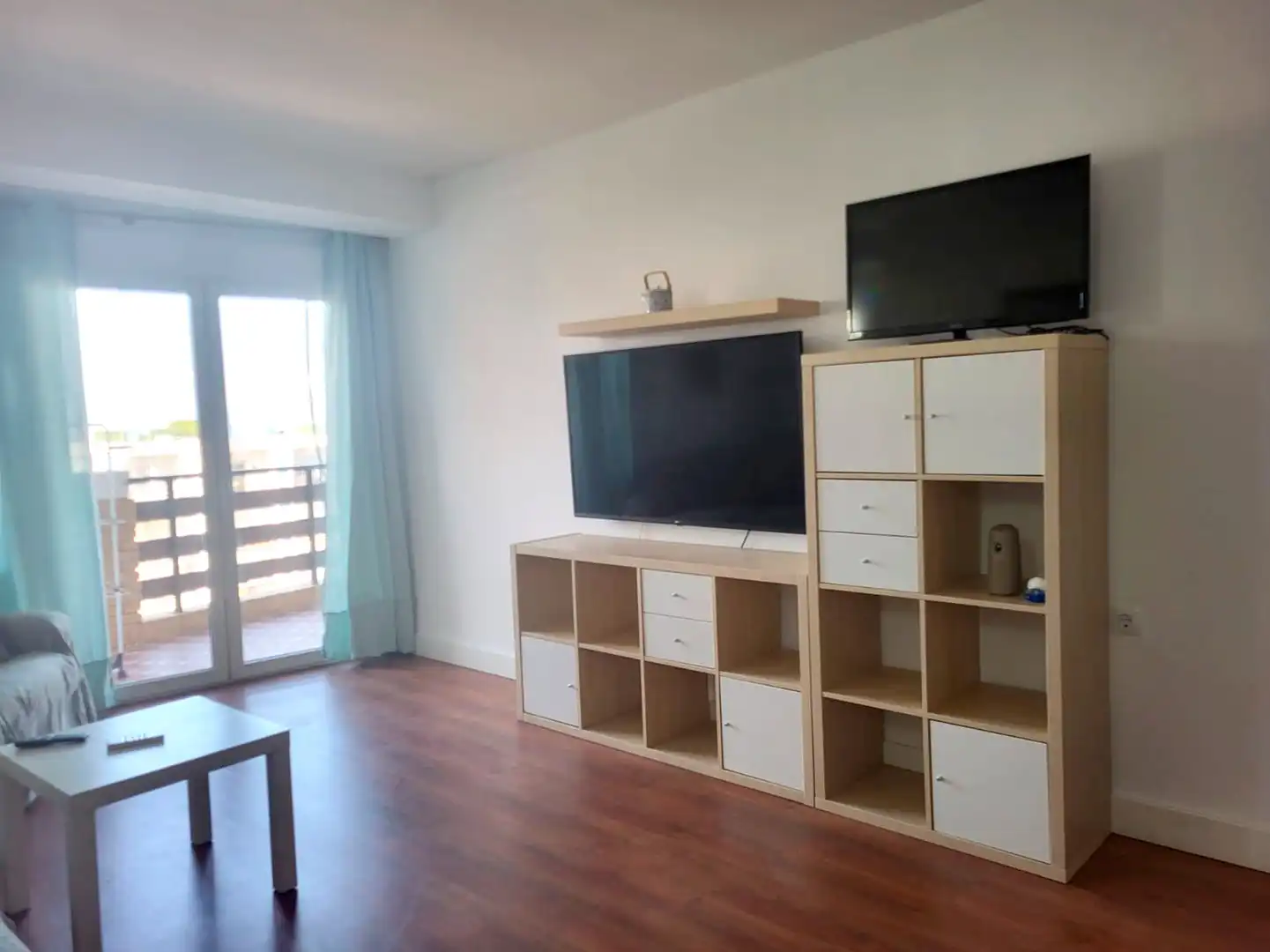 Living room of Flat for rent in Roquetas de Mar  with Air Conditioner, Terrace and Furnished