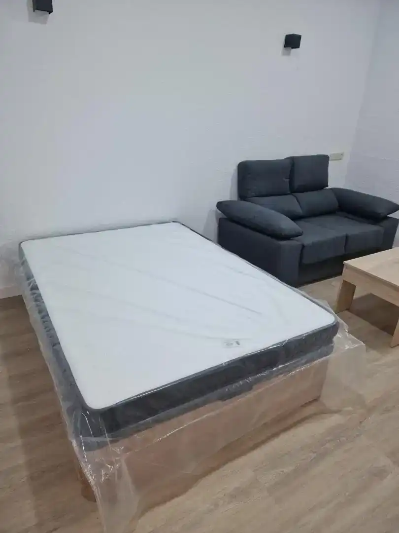 Schlafzimmer von Wohnung zur Miete in San Sebastián de los Reyes mit Klimaanlage, Parkett und Möbliert