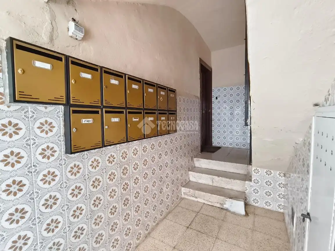 Piso en venta en Alicante / Alacant con Balcón