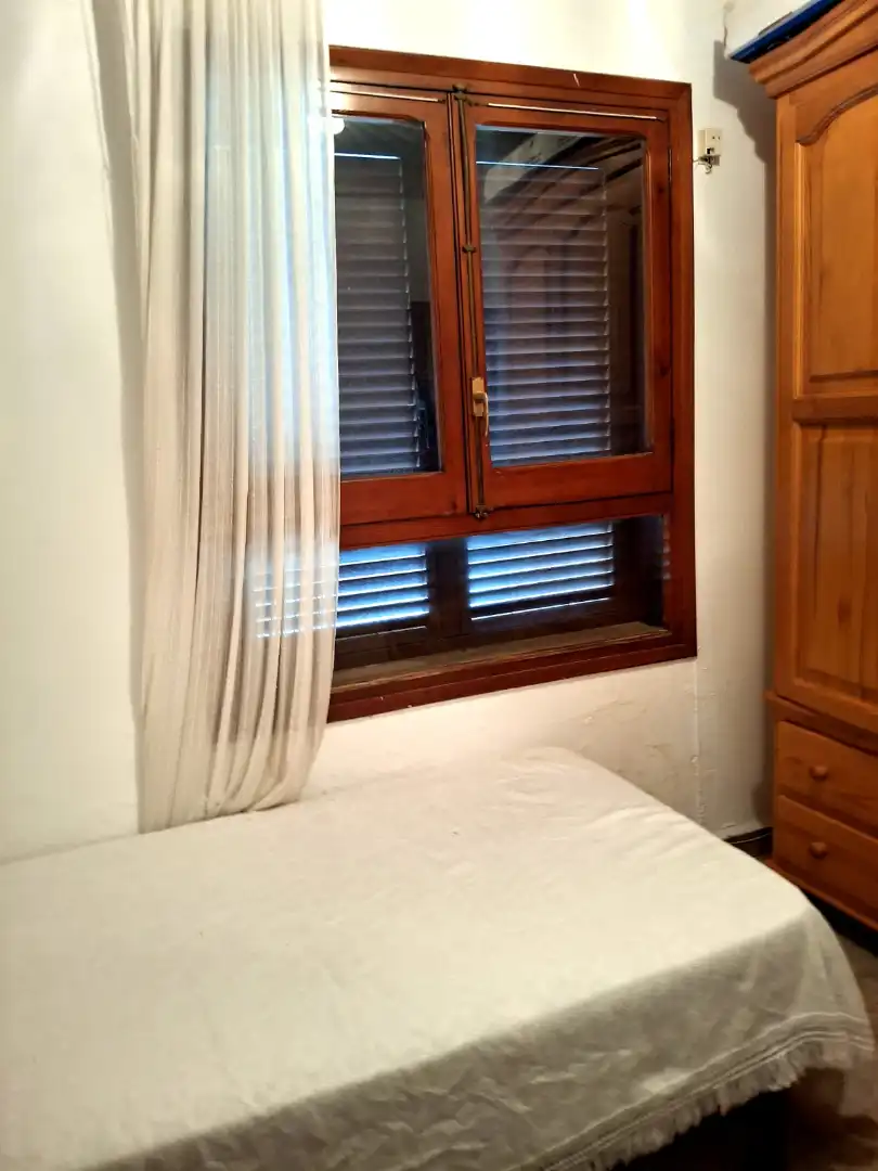 Dormitori de Casa adosada en venda en El Puig de Santa Maria amb Aire condicionat, Jardí privat i Terrassa