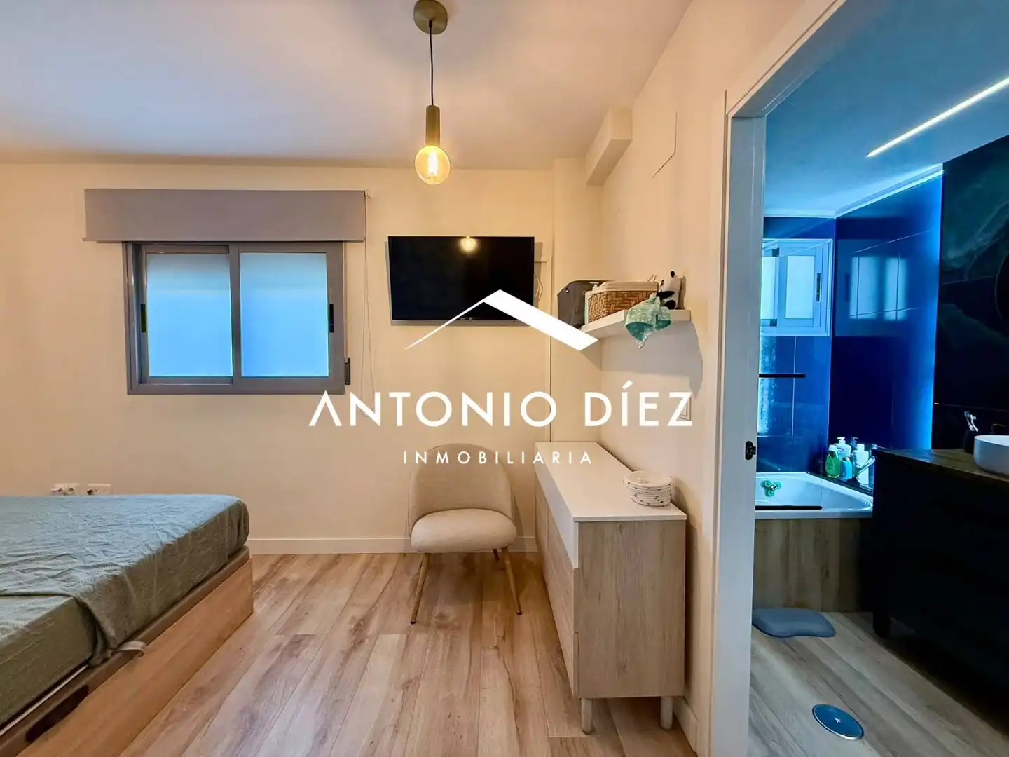 Exterior view of Flat for sale in Aspe  with Air Conditioner, Heating and Storage room