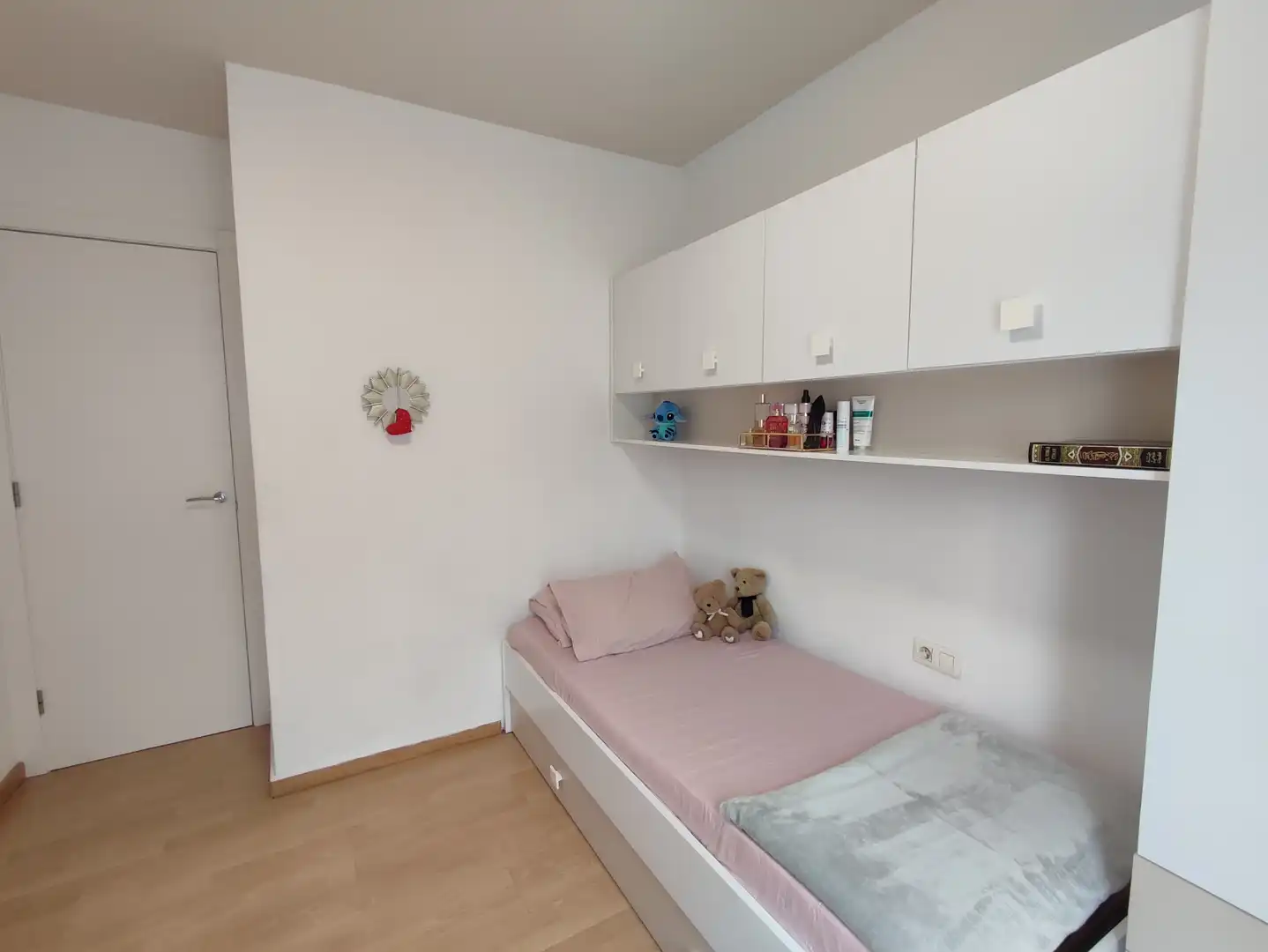 Habitación de Casa adosada en venta en Mollet del Vallès con Aire acondicionado, Calefacción y Trastero
