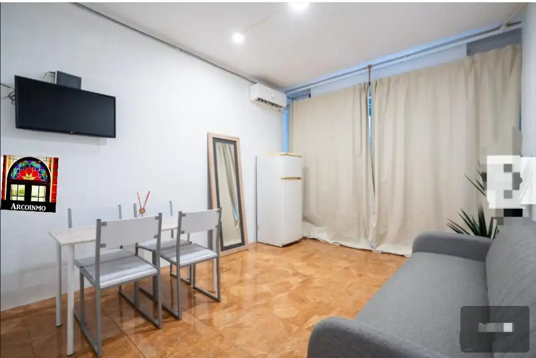 Sala d'estar de Pis en venda en Valencia amb Aire condicionat, Traster i Moblat
