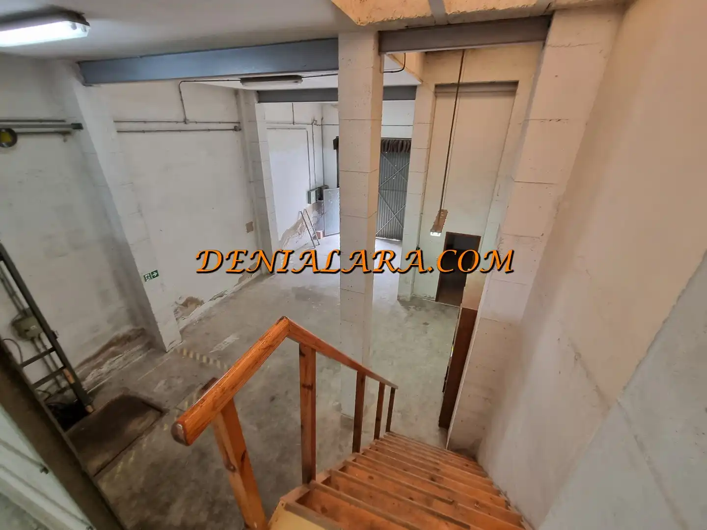 Commercial properties for rent in Pego