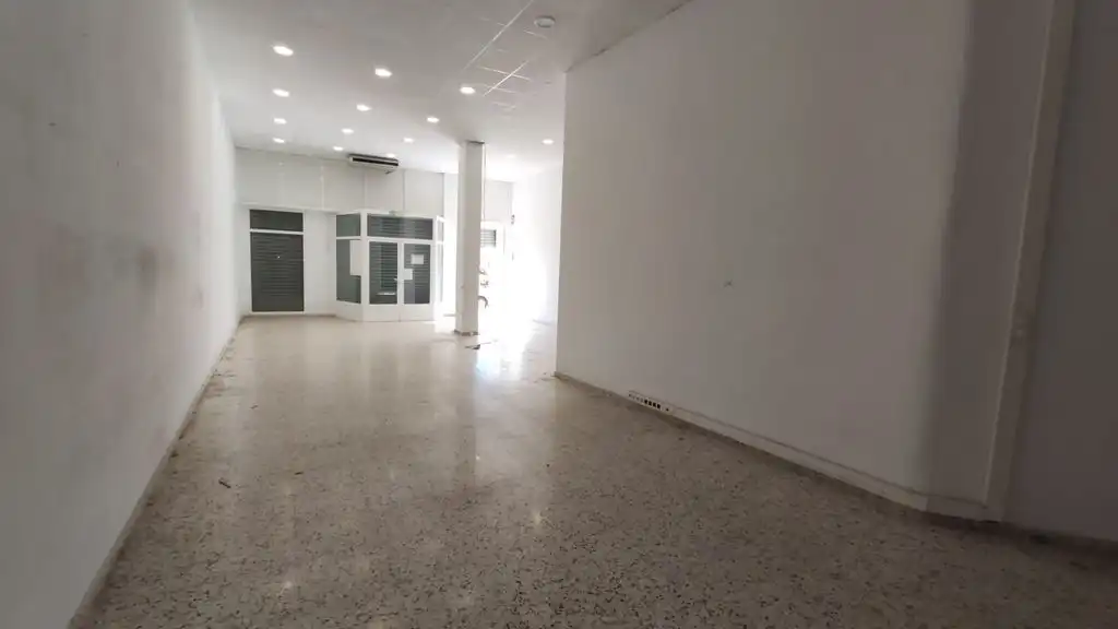 Local comercial en venta en Avenida Europa, imagen 4