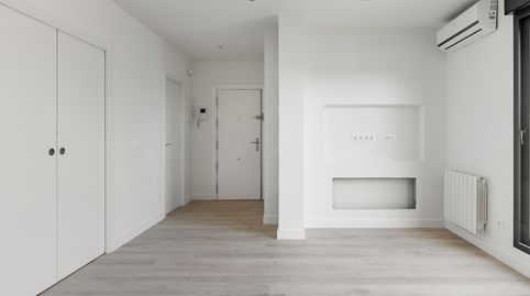 Photo 3 of Flat for sale in Calle de Luis Buitrago, Pinar del Rey, Madrid Capital