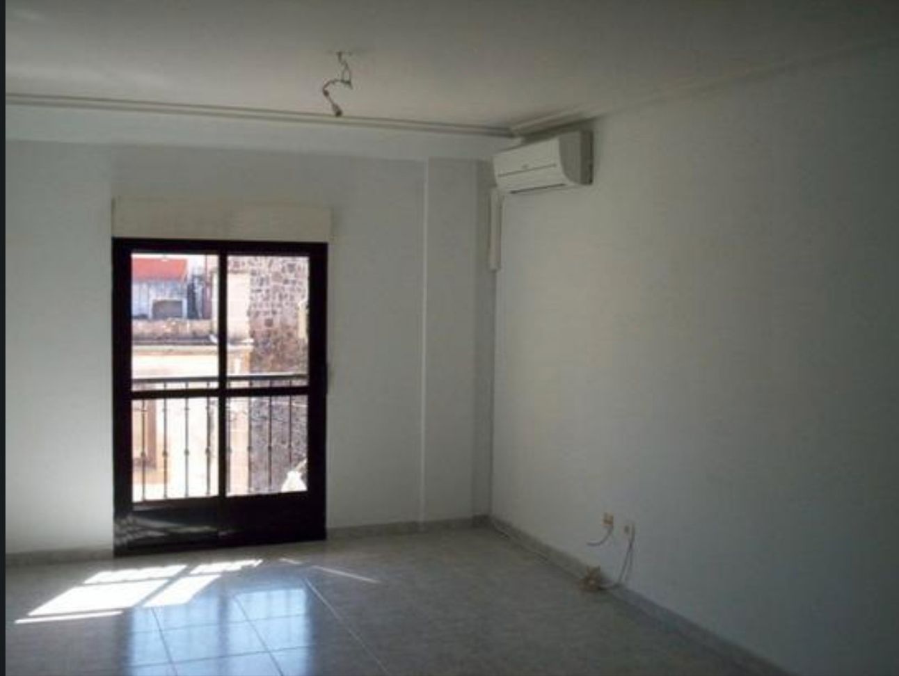 Piso en venta en Plasencia con Aire acondicionado