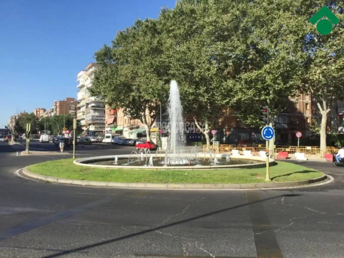 Außenansicht von Geschaftsraum zum Verkauf in Madrid mit Heizung