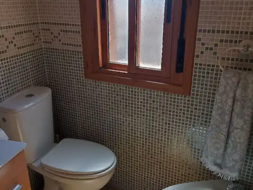 Bathroom of Flat for sale in Valdeolivas, Cuenca