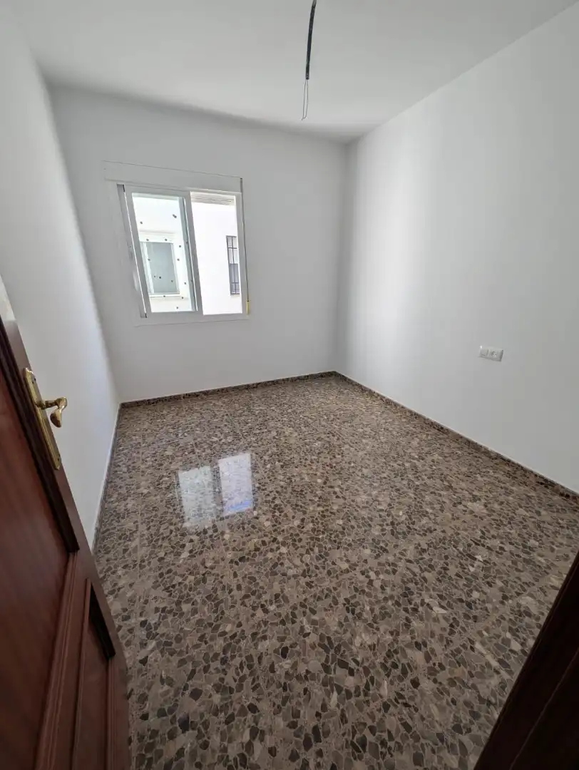 Schlafzimmer von Wohnung zum Verkauf in Lucena mit Terrasse, Abstellraum und Balkon
