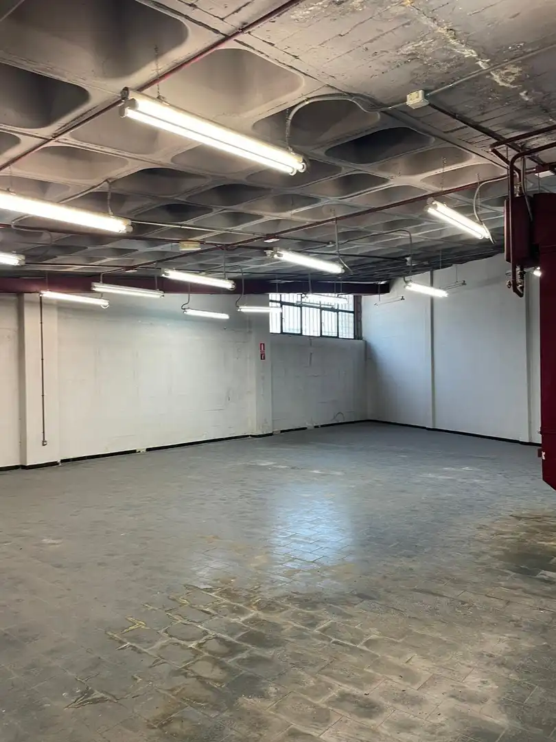 Industrial buildings for sale in Calle Vía de los Poblados, 23, Valdebebas - Valdefuentes