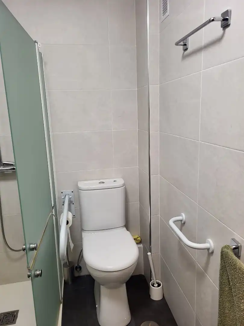 Baño de Piso en venta en Madrid con Aire acondicionado, Calefacción y Parquet