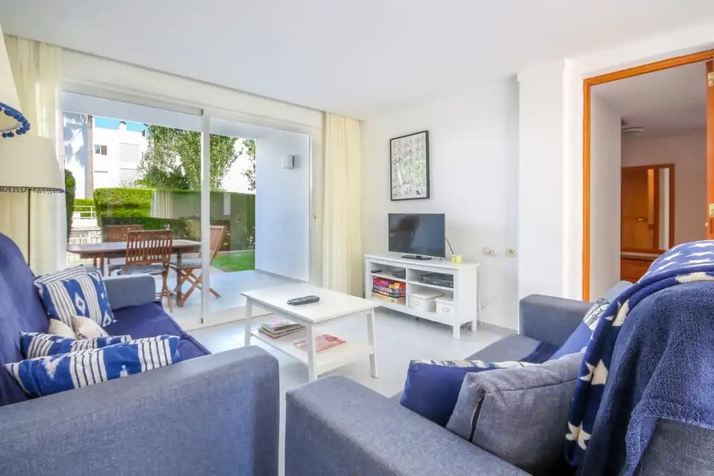 Sala de estar de Planta baja en venta en Pollença con Aire acondicionado, Jardín privado y Terraza