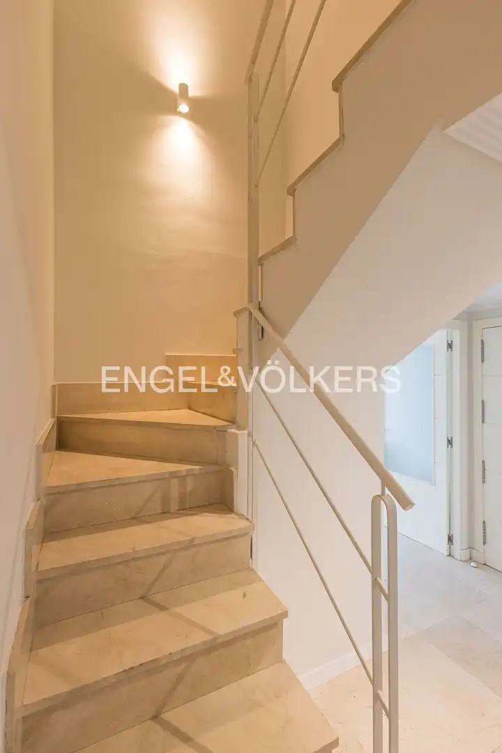 Attic for sale in Boadilla del Monte  with Air Conditioner, Heating and Terrace