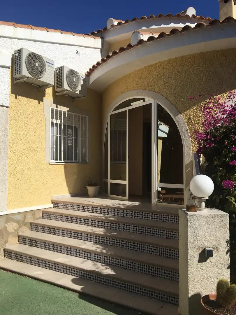 Casa o xalet en venda en Rojales amb Jardí privat i Piscina