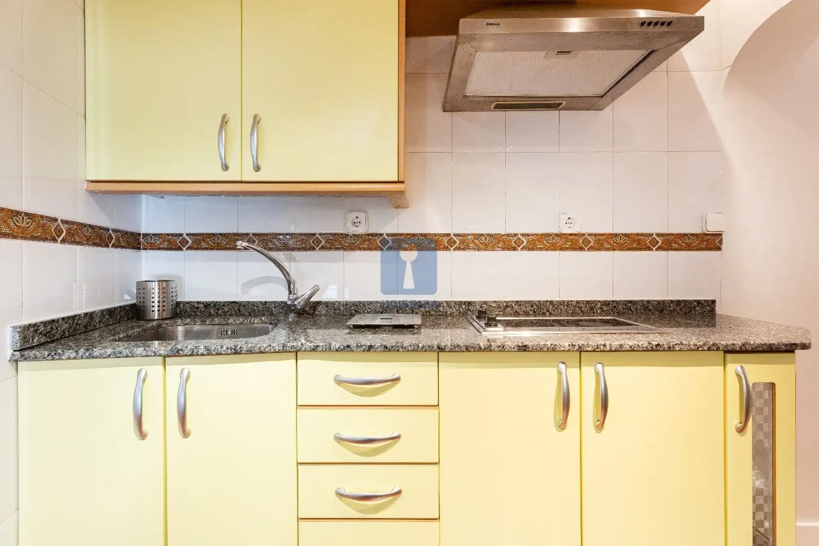 Küche von Wohnung zur Miete in Madrid mit Klimaanlage, Heizung und Möbliert