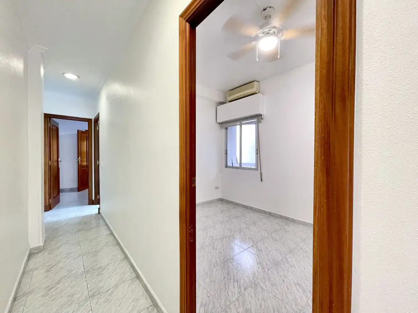 Büro mit Aufzug zur Miete in General Lacy 3, imagen 15
