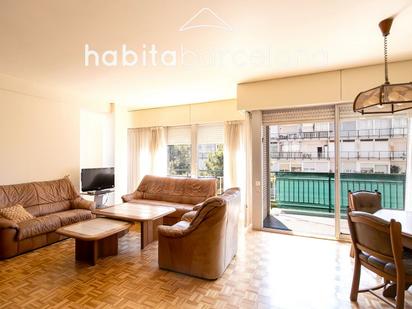 Living room of Flat for sale in  Barcelona Capital  with Terrace and Balcony