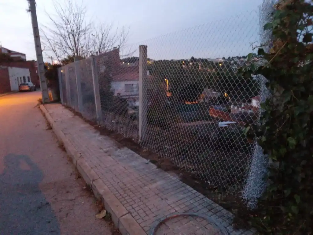 Terreno residencial en venta en Carrer de Cardona 58, imagen 3