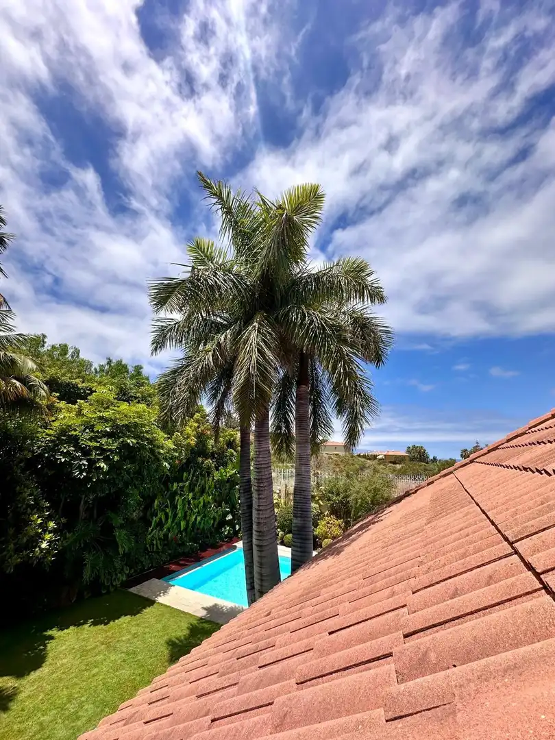 Vista exterior de Casa o chalet en venta en Santa Úrsula con Aire acondicionado, Calefacción y Jardín privado