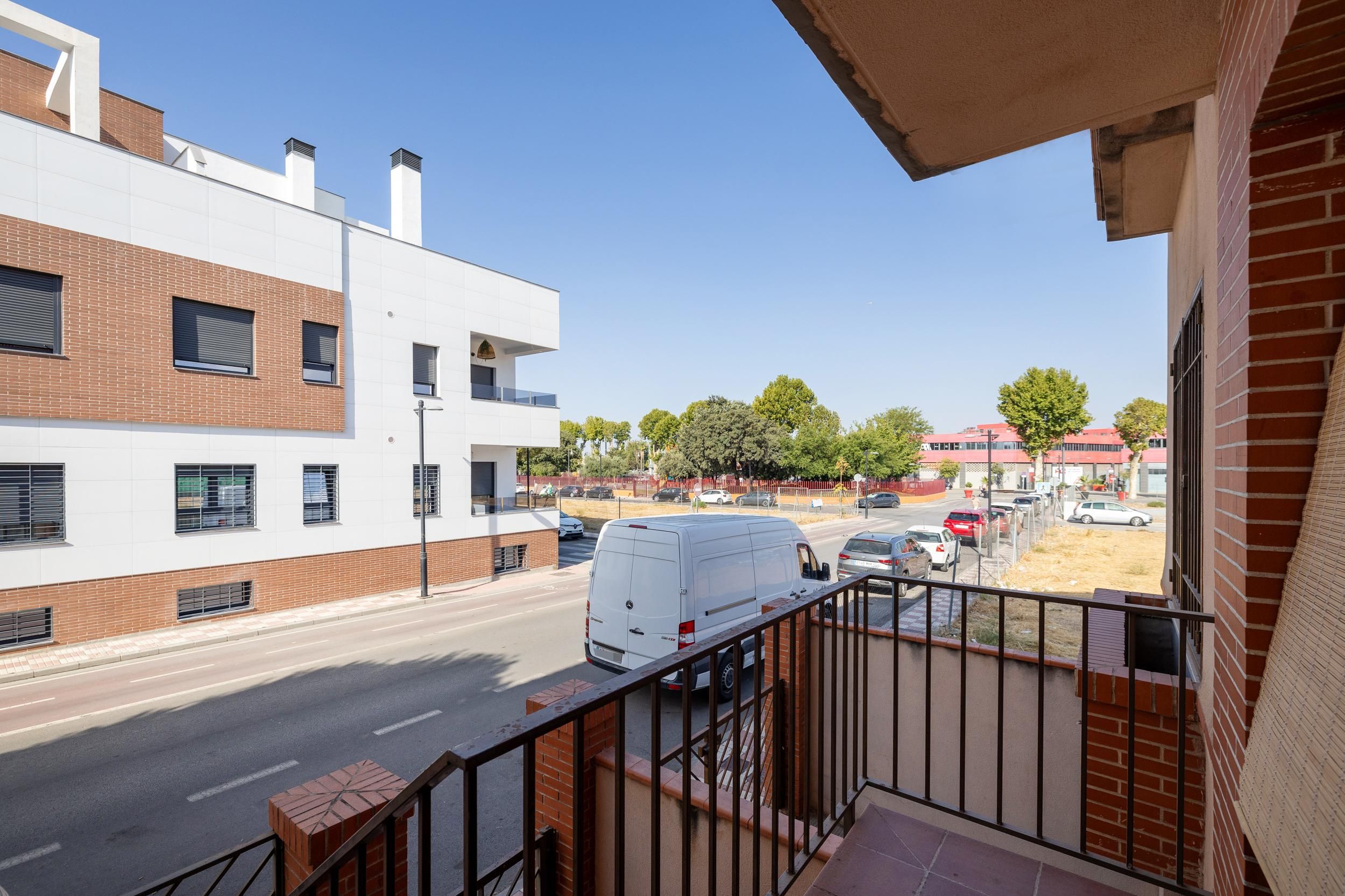 Exterior view of Single-family semi-detached for sale in Armilla  with Heating