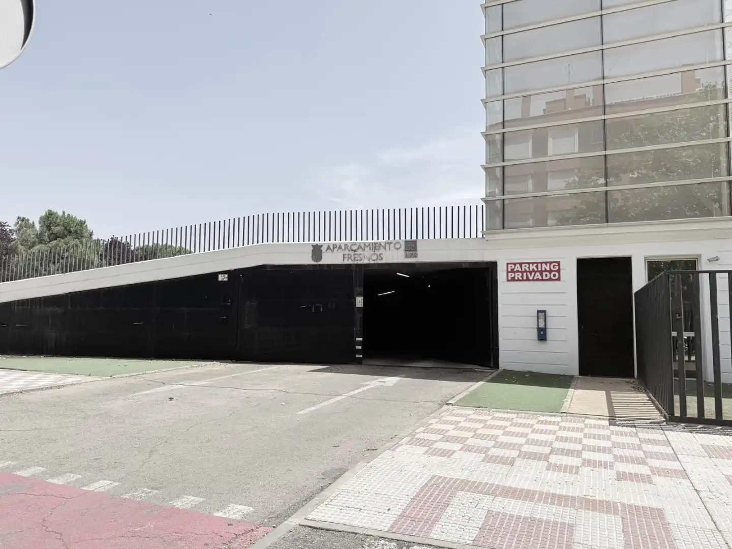 Parking of Garage for rent in Torrejón de Ardoz  with Alarm