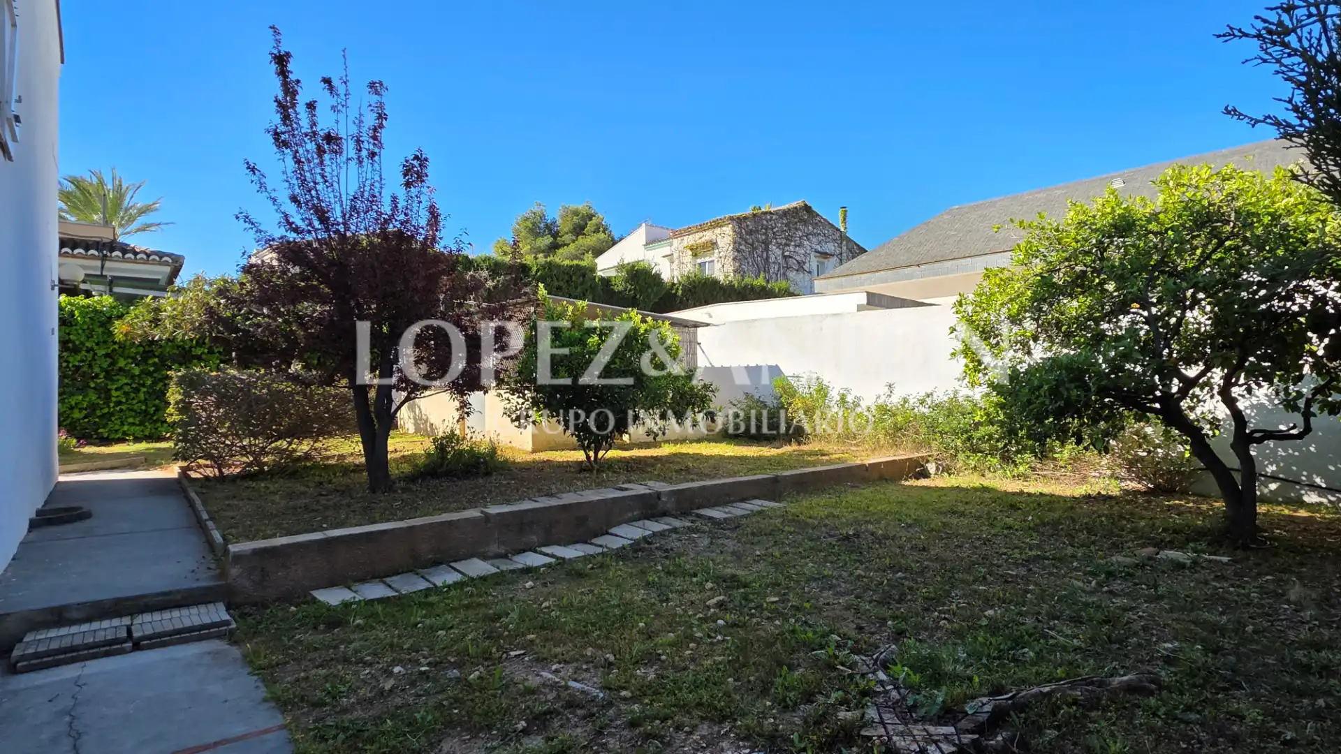 Houses for sale in L'Eliana  with Air Conditioner, Heating and Private garden