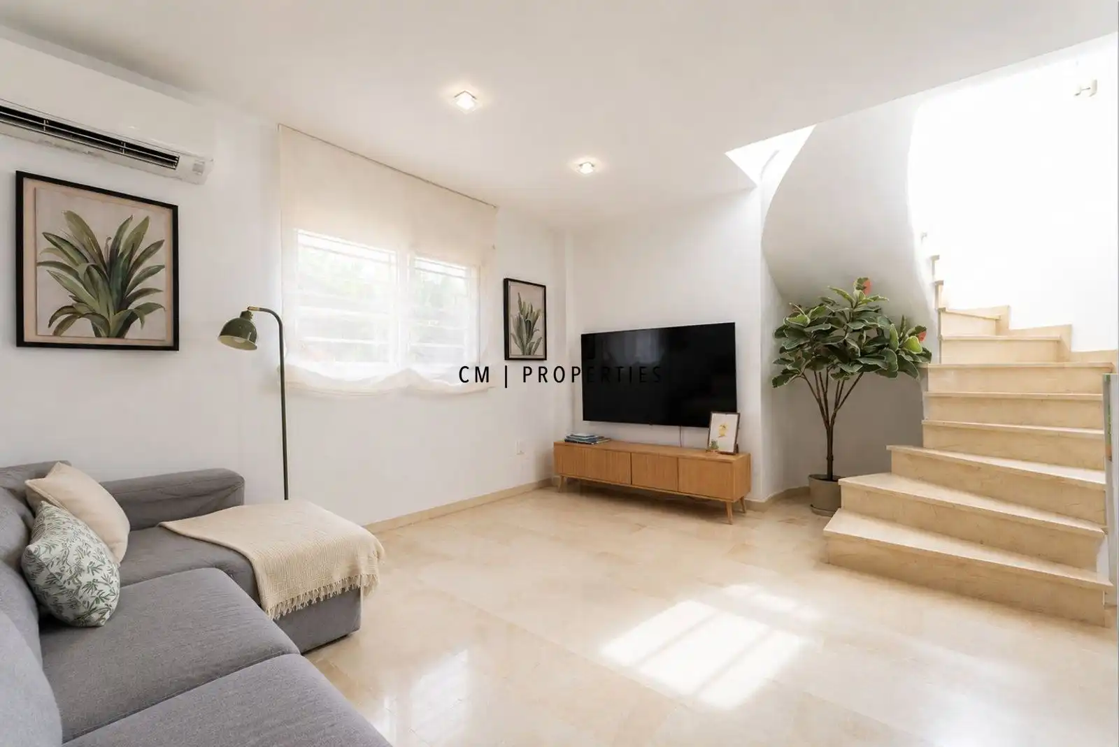 Living room of Houses for sale in Moncada  with Air Conditioner, Heating and Terrace