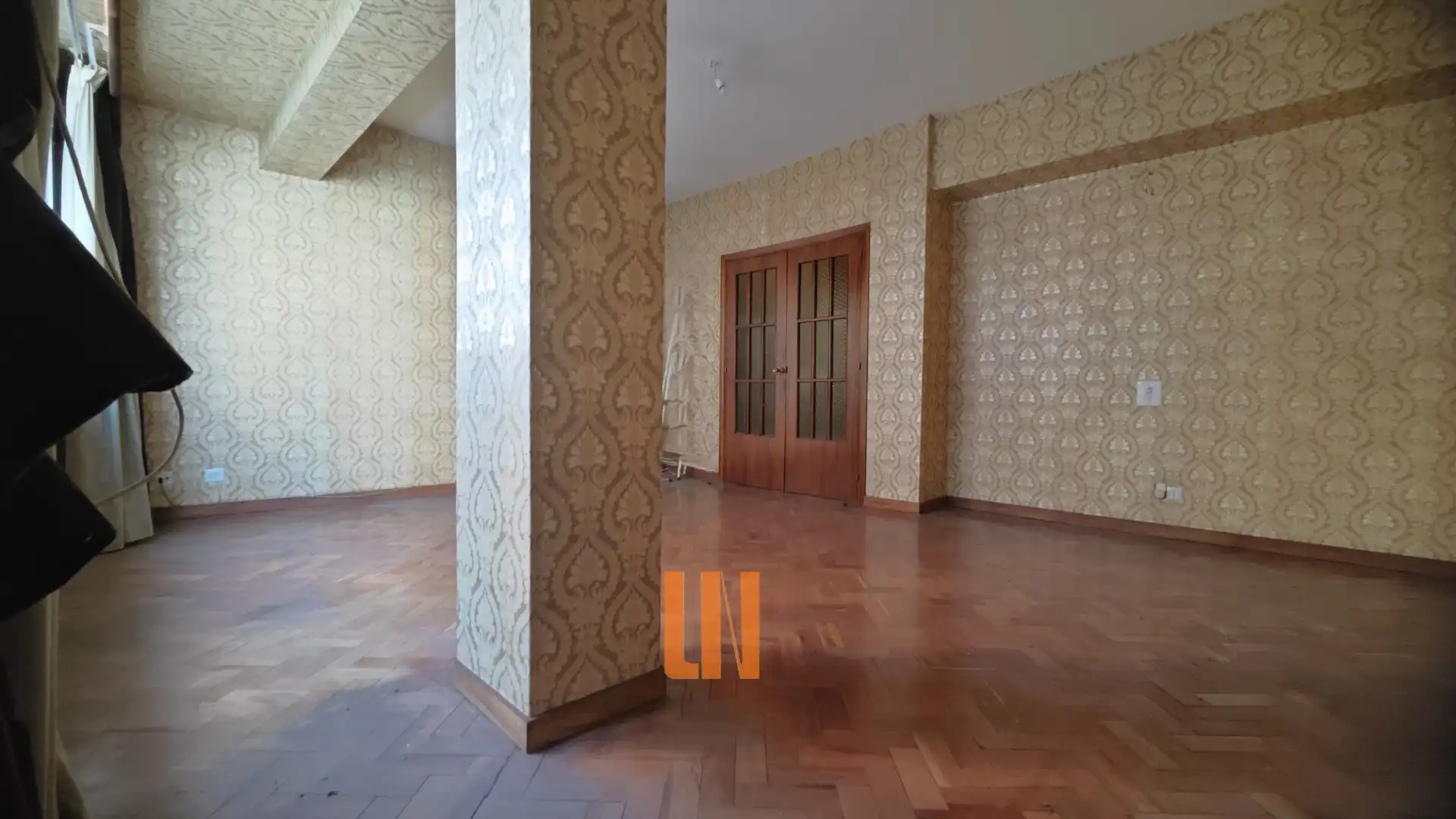 Sala de estar de Piso en venta en A Coruña Capital  con Calefacción, Parquet y Internet