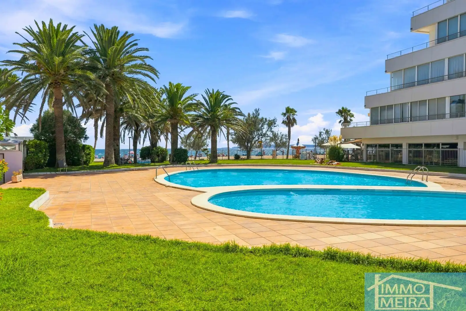 Piscina de Apartamento en venta en Roses con Aire acondicionado, Calefacción y Terraza