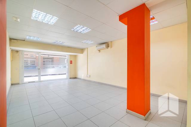 Local comercial en Venta en Diagonal - Colomeres