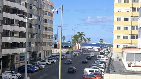 Foto 2 de Pis de lloguer a Calle León y Castillo, 34, Ciudad Jardín, Las Palmas de Gran Canaria